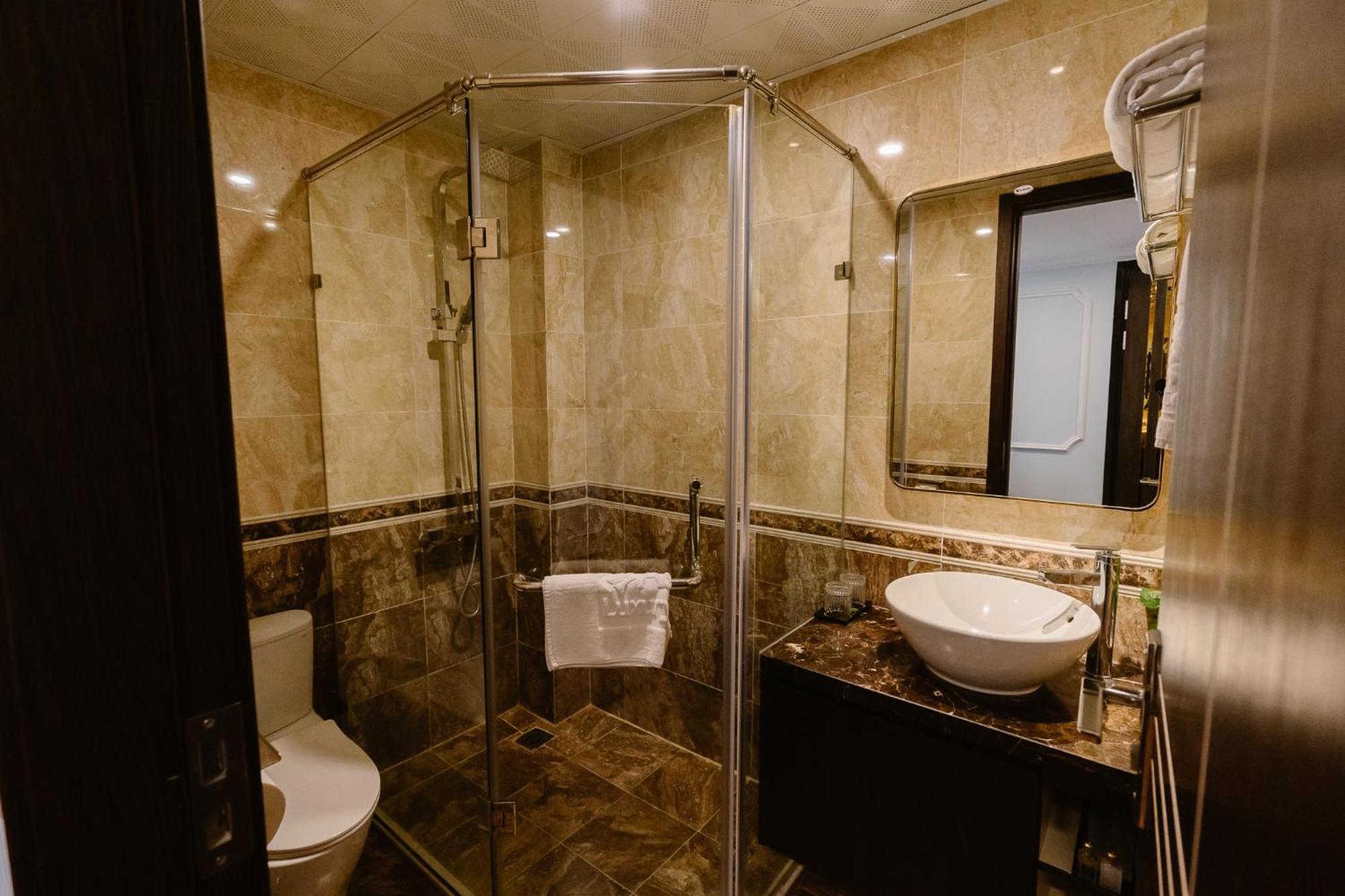 Hong Van Hotel 하노이 외부 사진